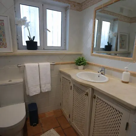 Casa Na Falesia By Algarve Holidays Feriehus