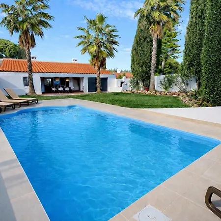 Casa Na Falesia By Algarve Holidays * Olhos de Agua (Albufeira)
