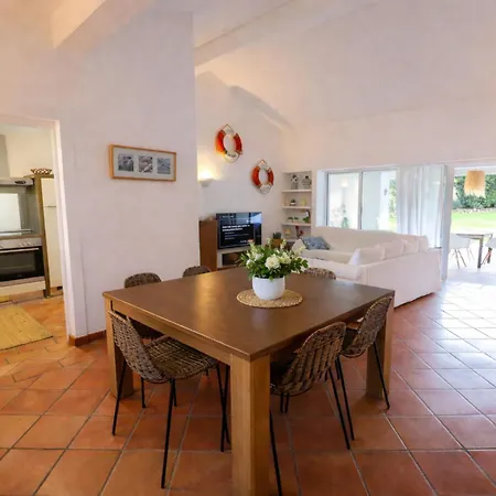 Casa Na Falesia By Algarve Holidays Semesterbostad