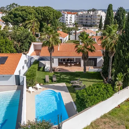 Casa Na Falesia By Algarve Holidays Prázdninový dům Olhos de Agua (Albufeira)